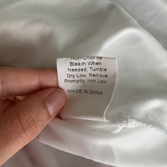 NWOT Eyelet Dress - Picture 8 of 8